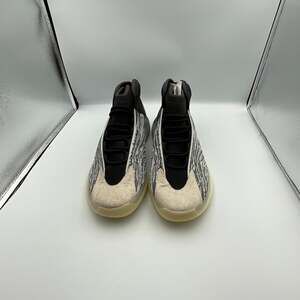 Adidas Yeezy QNTM‎ Quantum Lifestyle Model Q46473